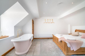 Old Dairy Cottage - Cosy and Luxurious!